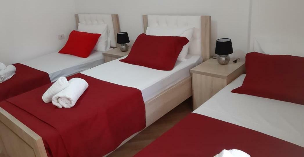 Apartment Panorama Sarande Bagian luar foto